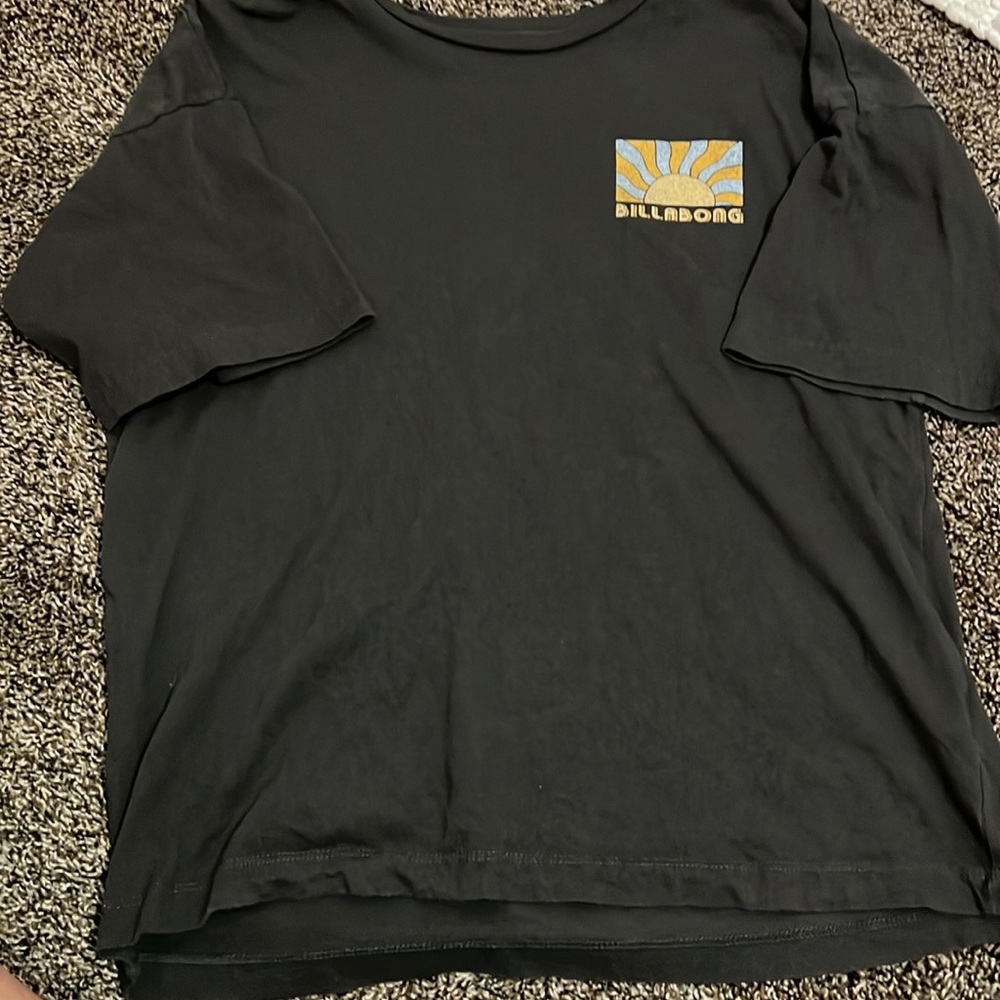 Billabong T shirt